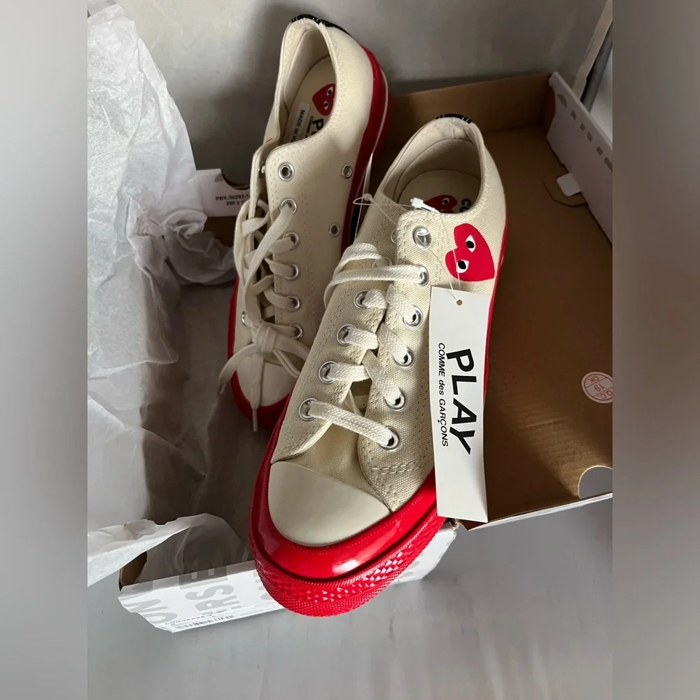 Comme Des Garcons Play Converse Limited edition chuck low 70 M8 W10